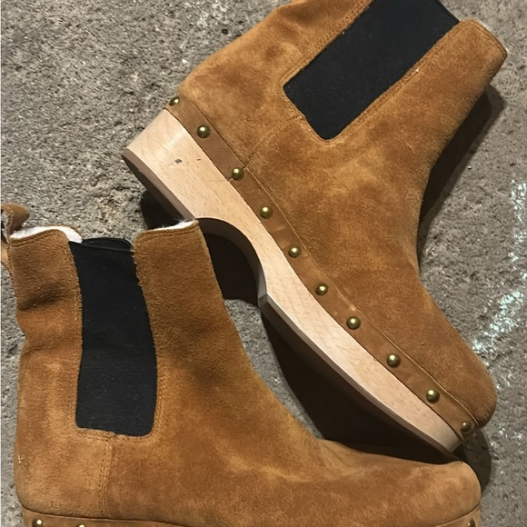 J. Crew Tan Suede Ankle Boots - Picture 1 of 2
